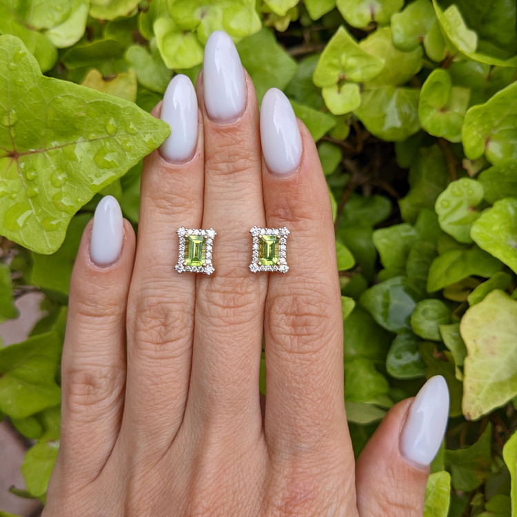 1.24 Ct.Tw. Peridot Natural Diamond Studs Earrings, 14K Yellow Gold