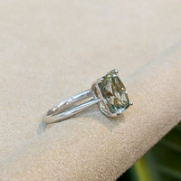 3.80 Ct. Yellowish Green Sapphire Solitaire Ring, Platinum 950 Image
