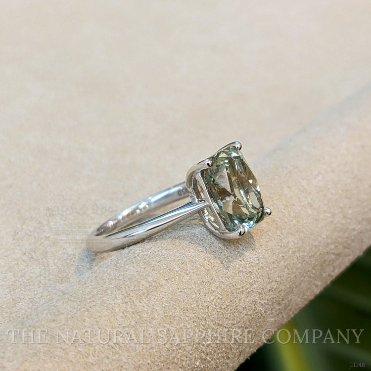 3.80 Ct. Yellowish Green Sapphire Solitaire Ring, Platinum 950
