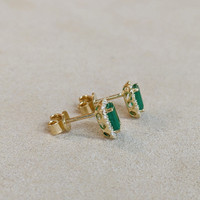 1.14&nbsp;Ct.Tw.Total Carat Weight Emerald and Natural Diamond Studs Earrings, 14K Yellow Gold Image