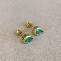 0.66 Ct.Tw. Emerald Studs Earrings, 14K Yellow Gold Image