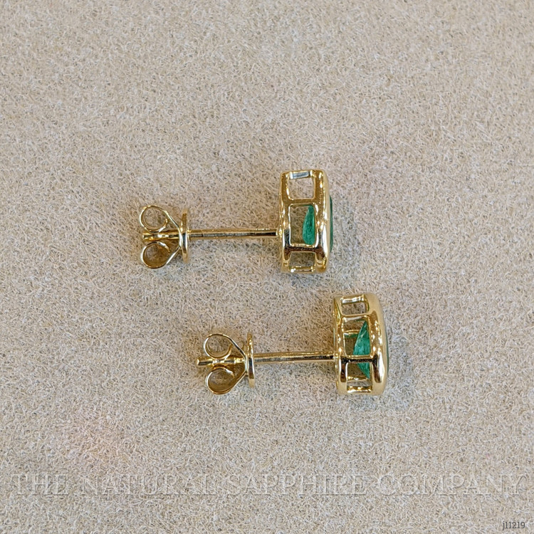 0.66 Ct.Tw. Emerald Studs Earrings, 14K Yellow Gold