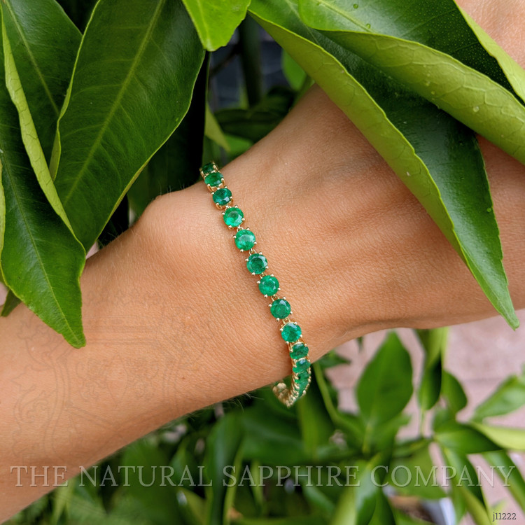 7.94 Ct.Tw. Emerald Tennis/Line Bracelet, 14K Yellow Gold