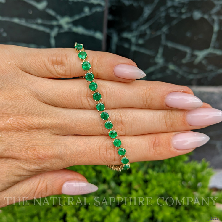 7.94 Ct.Tw. Emerald Tennis/Line Bracelet, 14K Yellow Gold