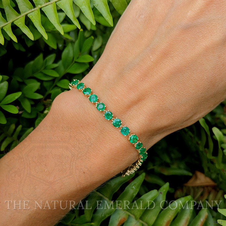 7.94 Ct.Tw. Emerald Tennis/Line Bracelet, 14K Yellow Gold