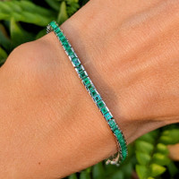 3.23 Ct.Tw. Emerald 18K White Gold bracelet