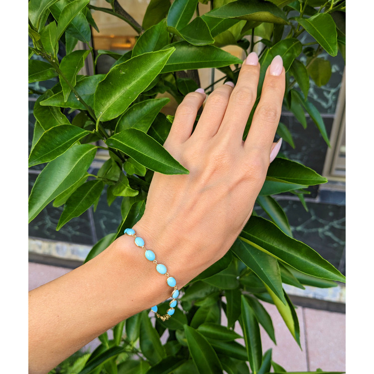 10.65 Ct.Tw. Turquoise Bezel Bracelet, 18K White Gold