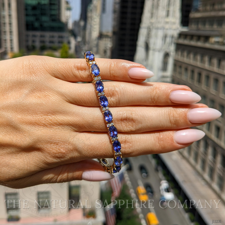 16.45 Ct.Tw. Tanzanite Natural Diamond Tennis/Riviere Bracelet, 14K Yellow Gold