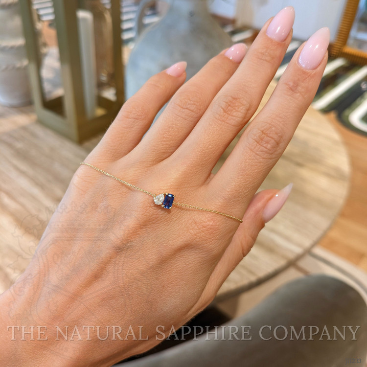 0.42 Ct.Tw. Blue Sapphire and Natural Diamond Accent Stones Bracelet, 14K Yellow Gold