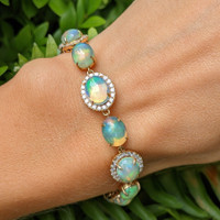 Opal 14K Yellow Gold bracelet
