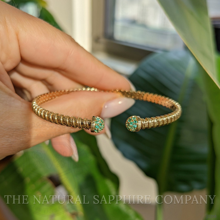 0.22 Ct.Tw. Emerald Bangle Bracelet, 14K Yellow Gold