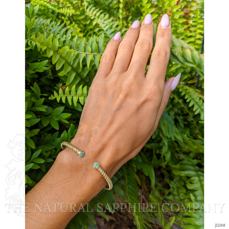 0.22 Ct.Tw. Emerald Bangle Bracelet, 14K Yellow Gold