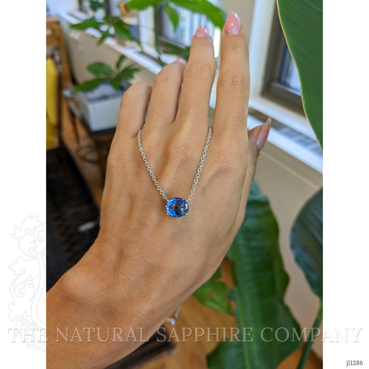 5.07 Ct. Bi Color Sapphire Solitaire Necklace, Platinum 950