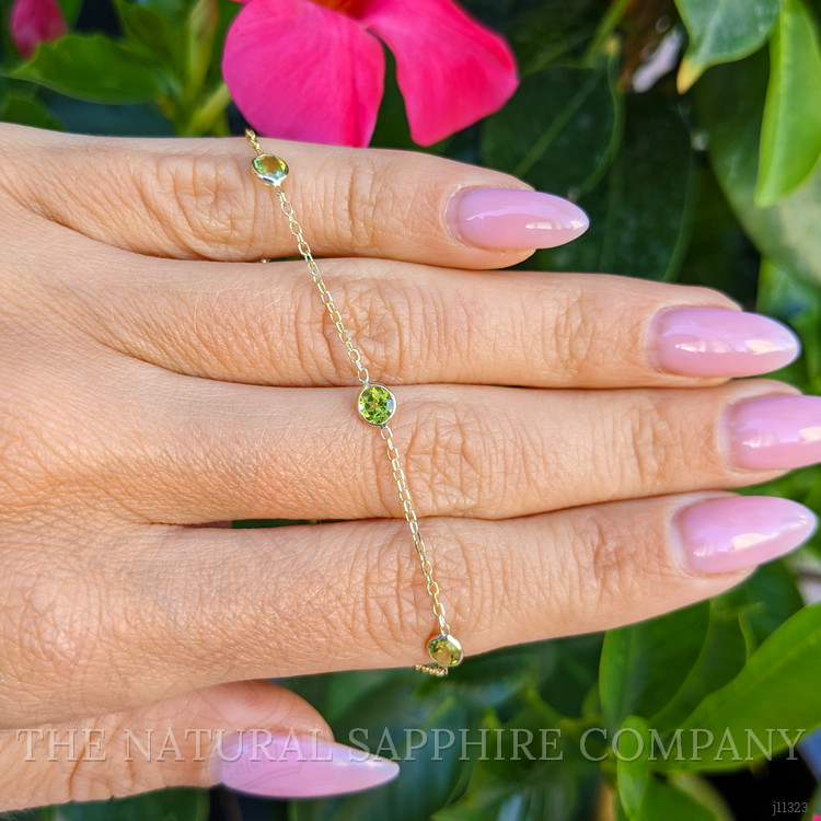 1.50 Ct.Tw. Peridot Tennis/Riviere Bracelet, 14K Yellow Gold