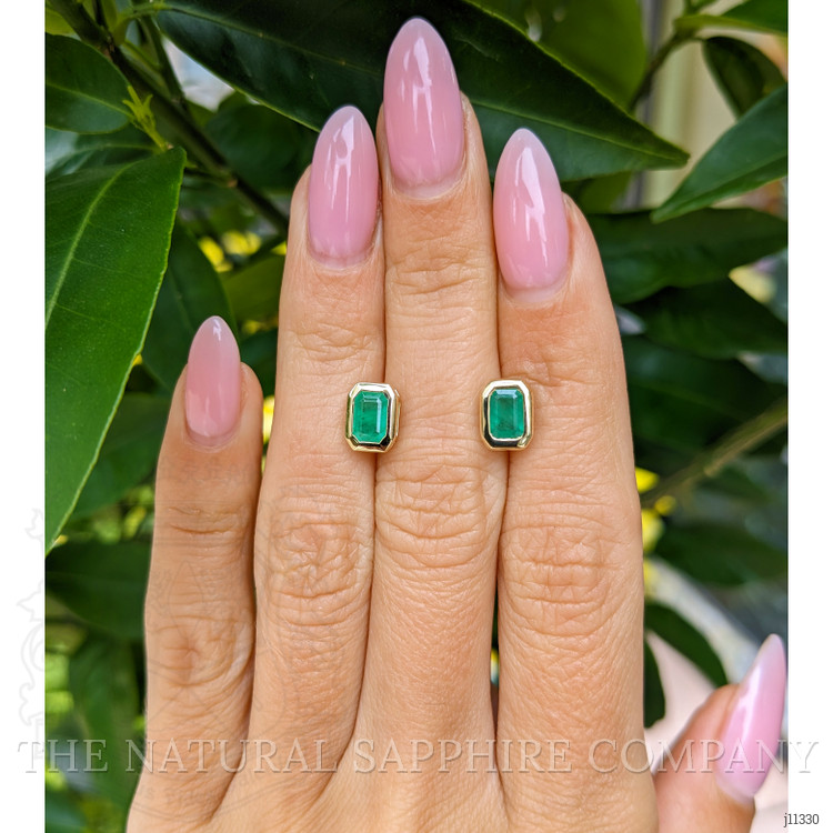 1.03 Ct.Tw. Emerald Studs Earrings, 14K Yellow Gold