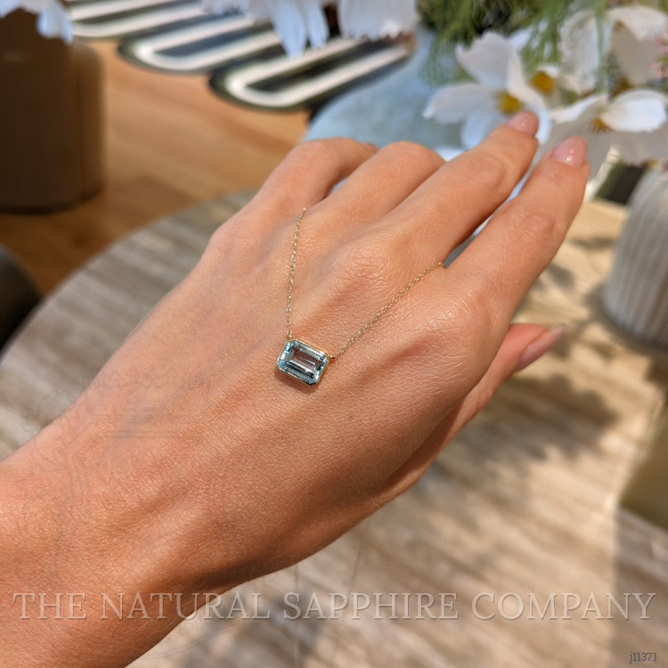 1.43 Ct. Aquamarine Bezel Necklace, 14K Yellow Gold