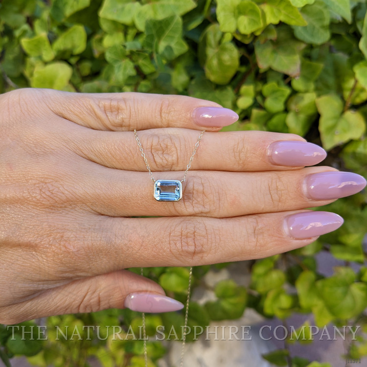 1.43 Ct. Aquamarine Bezel Necklace, 14K Yellow Gold