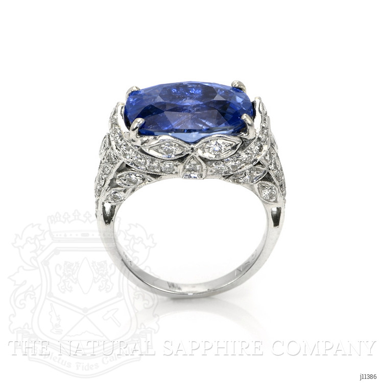 9.07 Ct. Blue Sapphire and Natural Diamond Antique Style Ring, 14K Yellow Gold