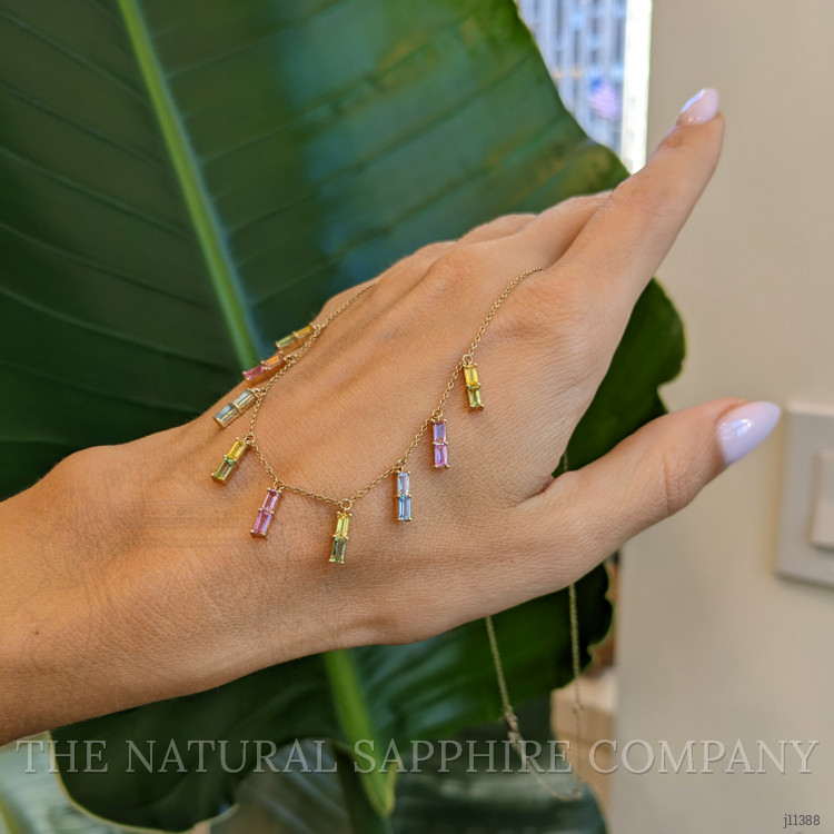 1.07 Ct. Peridot Sapphire Accent Stones Necklace, 14K Yellow Gold