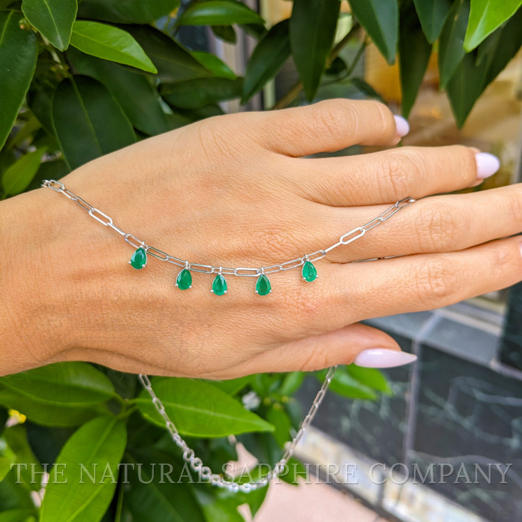 1.65 Ct. Emerald Accent Stones Necklace, 14K Yellow Gold