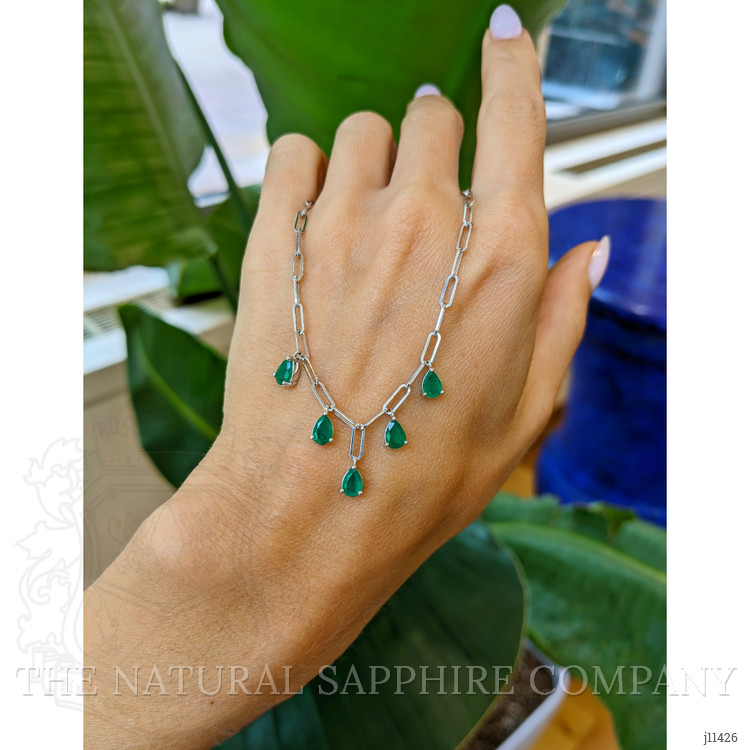 1.65 Ct. Emerald Accent Stones Necklace, 14K Yellow Gold