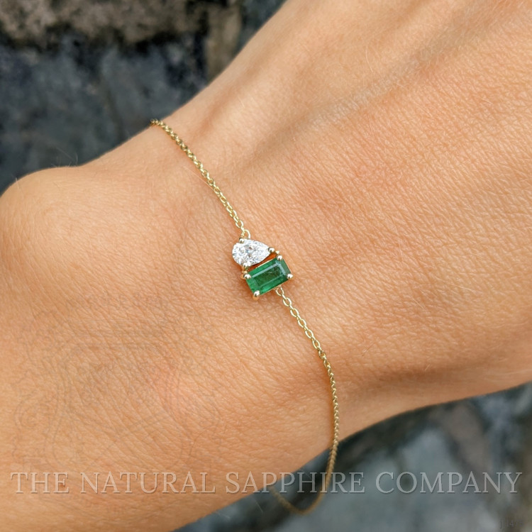 0.45 Ct.Tw. Emerald Accent Stones Bracelet, 14K Yellow Gold