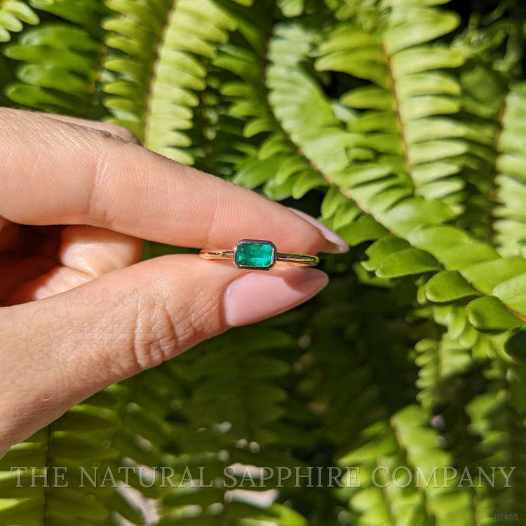 0.41 Ct. Emerald Bezel Ring, 18K Yellow Gold