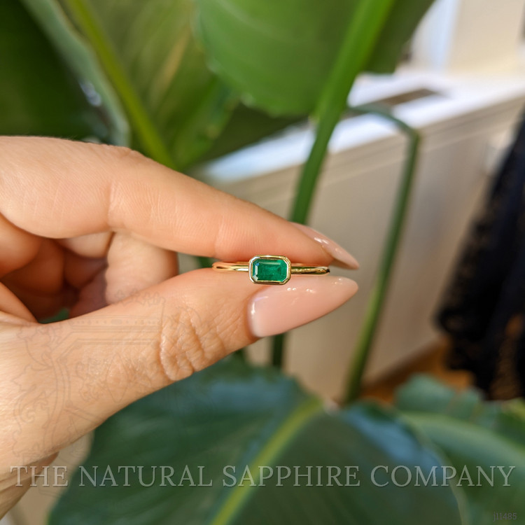 0.41 Ct. Emerald Bezel Ring, 18K Yellow Gold