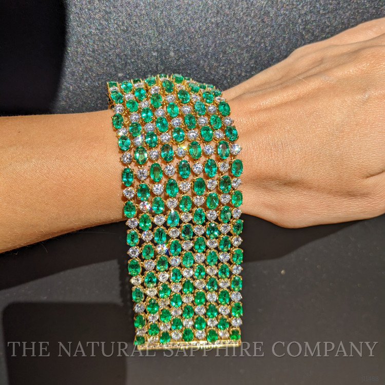 50.00 Ct.Tw. Emerald Natural Diamond Accent Stones Bracelet, 14K Yellow Gold