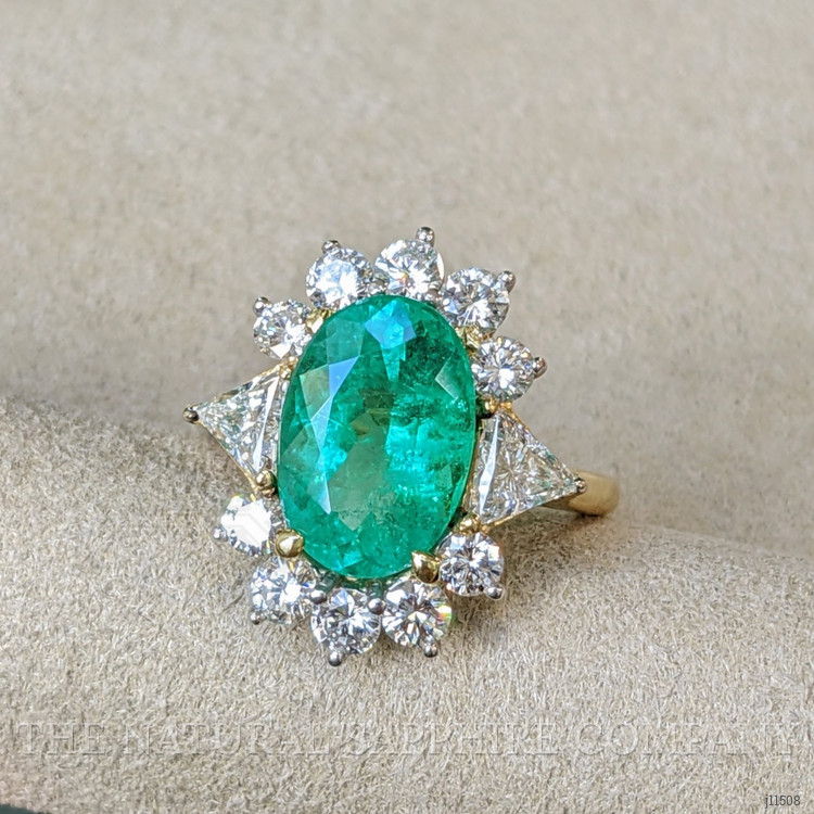 3.90 Ct. Emerald Natural Diamond Halo Ring, 18K Yellow Gold