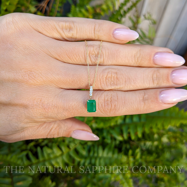 1.22 Ct. Emerald Natural Diamond Pave Necklace, 14K Yellow Gold