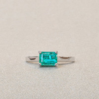 1.18 Ct. Emerald Platinum 950 ring