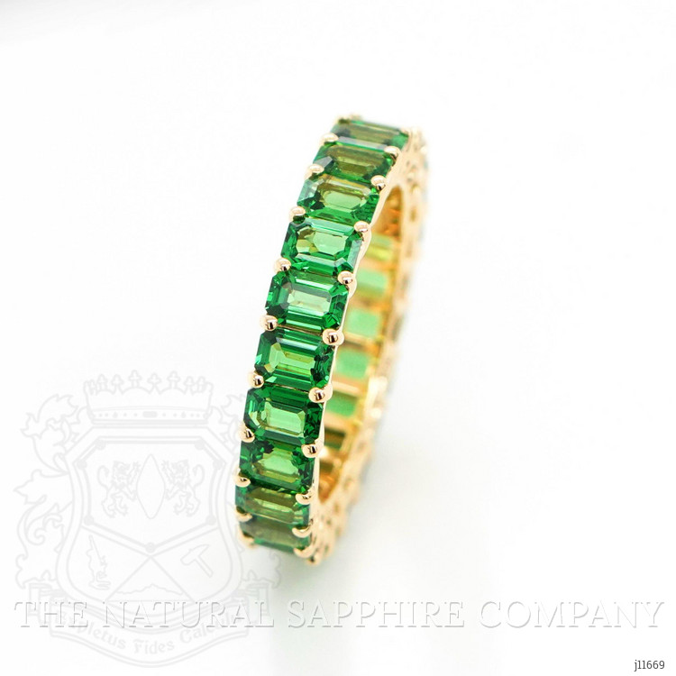 4.03 Ct. Tsavorite Garnet Accent Stones Ring, 18K Yellow Gold