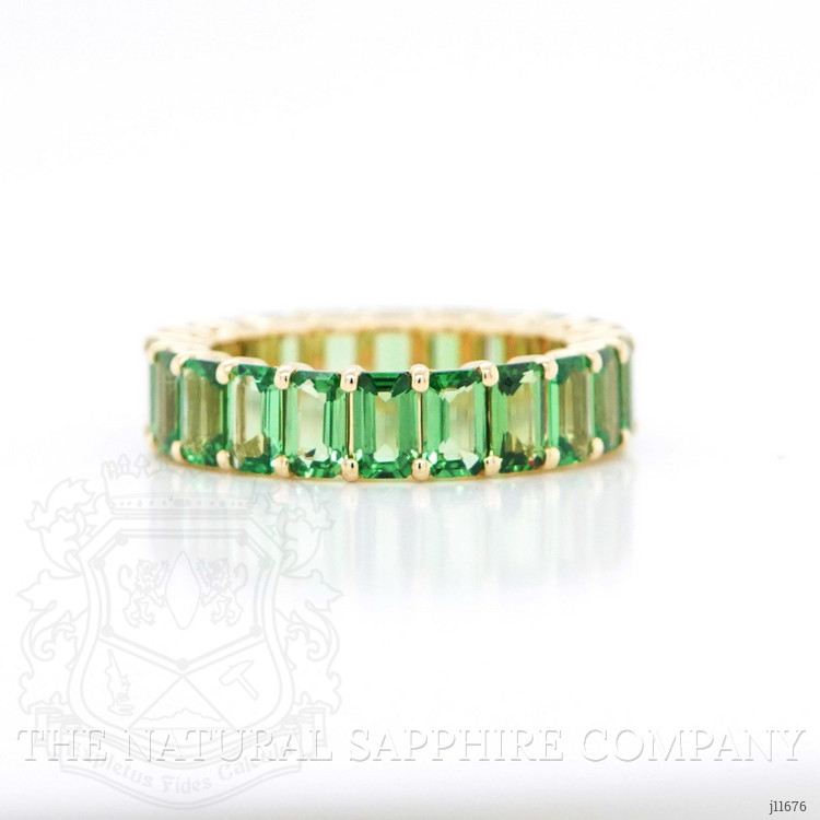 5.30 Ct. Tsavorite Garnet Accent Stones Ring, 18K Yellow Gold