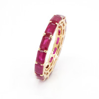 4.85 Ct. Ruby 18K Yellow Gold ring