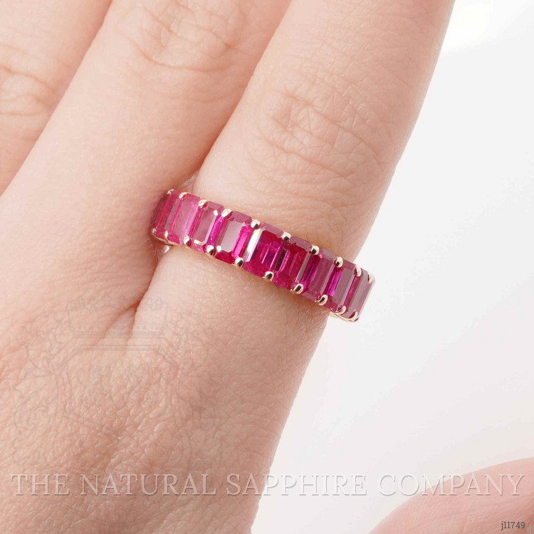 6.39 Ct. Pinkish Red Ruby Accent Stones Ring, 18K Yellow Gold