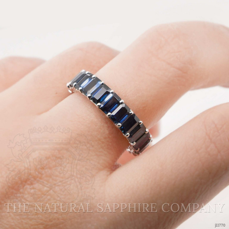 7.41 Ct. Blue Sapphire Accent Stones Ring, 18K Yellow Gold