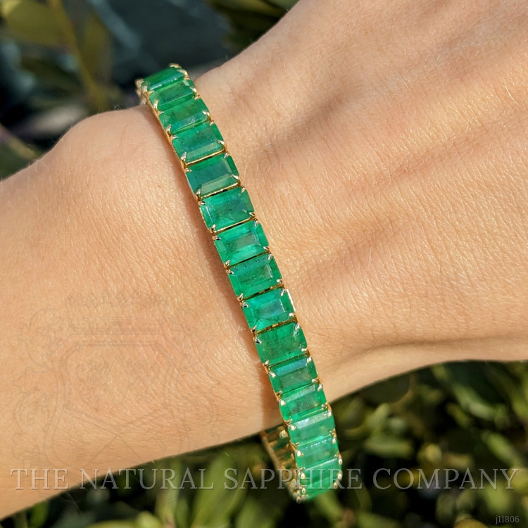 21.70 Ct.Tw. Emerald Tennis/Line Bracelet, 14K Yellow Gold