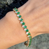4.76 Ct.Tw. Emerald 14K Yellow Gold bracelet