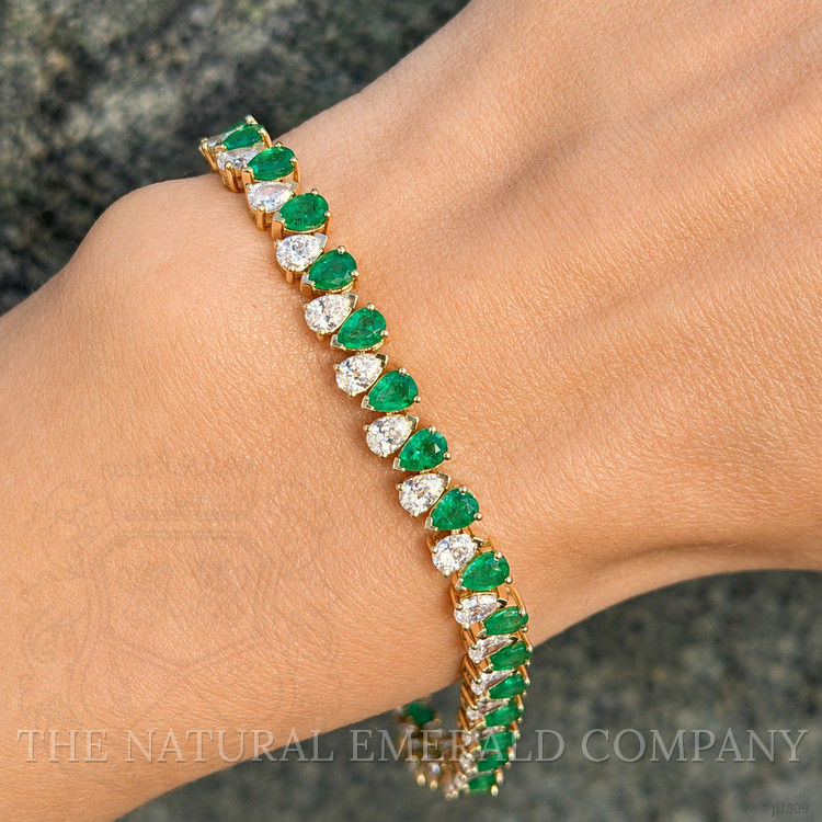 4.76 Ct.Tw. Emerald and Natural Diamond Tennis/Line Bracelet, 14K Yellow Gold