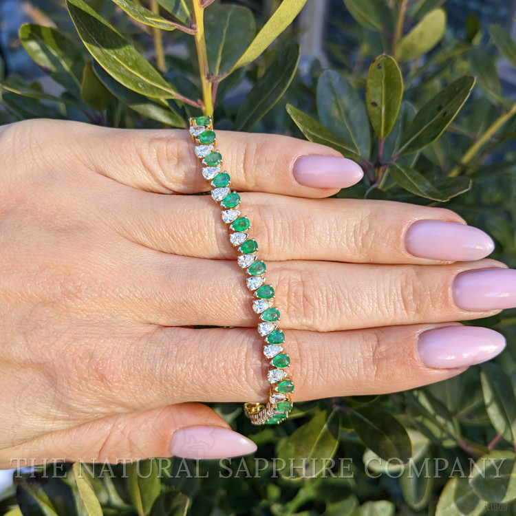 4.76 Ct.Tw. Emerald and Natural Diamond Tennis/Line Bracelet, 14K Yellow Gold