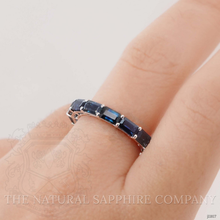 5.15 Ct. Blue Sapphire Accent Stones Ring, 18K White Gold
