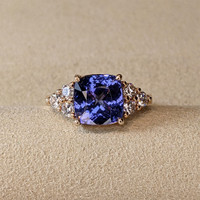 2.73 Ct. Violet Tanzanite and Natural Diamond Accent Stones Ring, 14K Rose Gold Life Style
