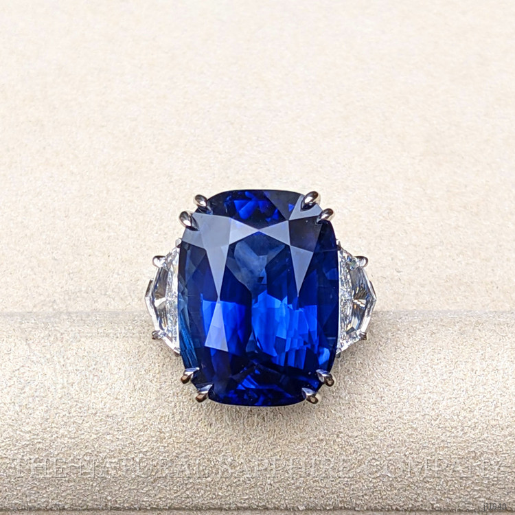 27.61 Ct. Blue Sapphire and Natural Diamond Solitaire Ring, Platinum 950