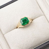 3.85 Ct. Emerald Men's Ring, 18K Yellow Gold Life Style