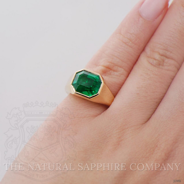 3.85 Ct. Emerald Men's Ring, 18K Yellow Gold