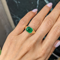 3.85 Ct. Emerald Men's Ring, 18K Yellow Gold Life Style
