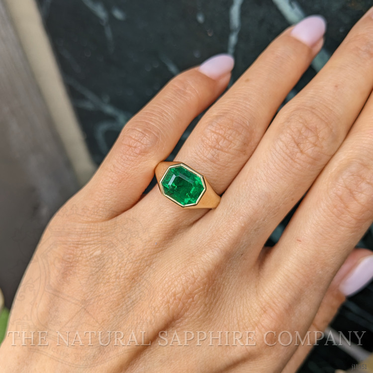 3.85 Ct. Emerald Men's Ring, 18K Yellow Gold