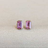 1.09&nbsp;Ct.Tw.Total Carat Weight Pink Sapphire Studs Earrings, 14K Yellow Gold Life Style