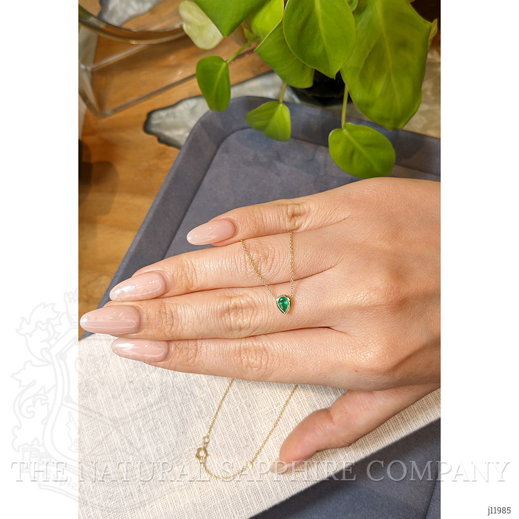 0.40 Ct. Emerald Bezel Necklace, 18K Yellow Gold